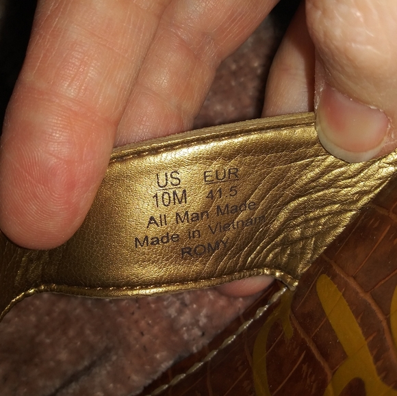 SAM EDELMAN 'Romy 'Nude Tan Patent Cork Wedge Platform Thong Sandals - Picture 5 of 7